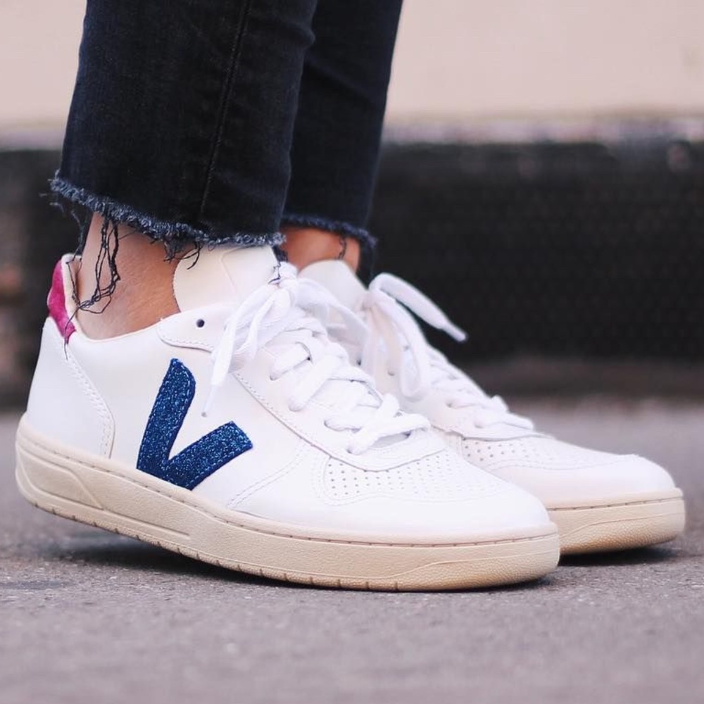Veja women's V-10 Sneakers in White Glitter size 10